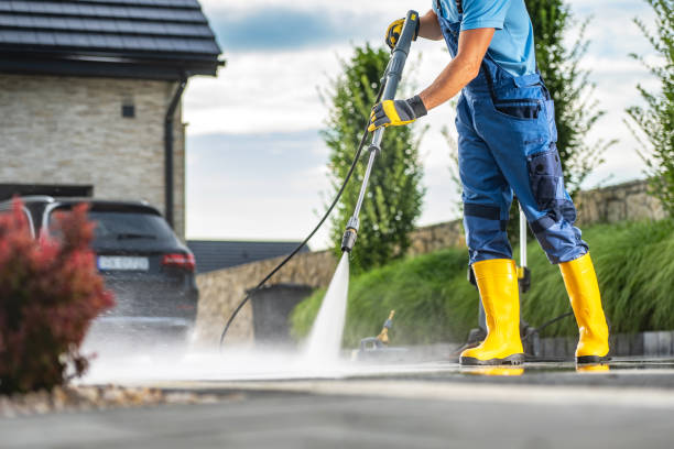 Best Pool Deck Cleaning  in Fairview Park, OH